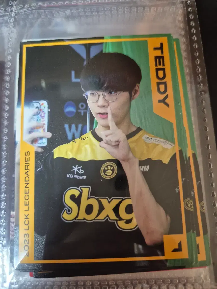 thumbnail-4